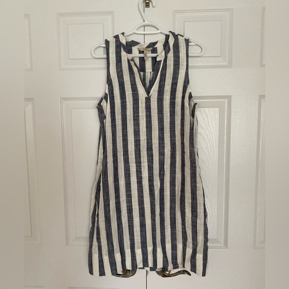 Tristan white and grey linen dress, site S - Picture 3 of 8